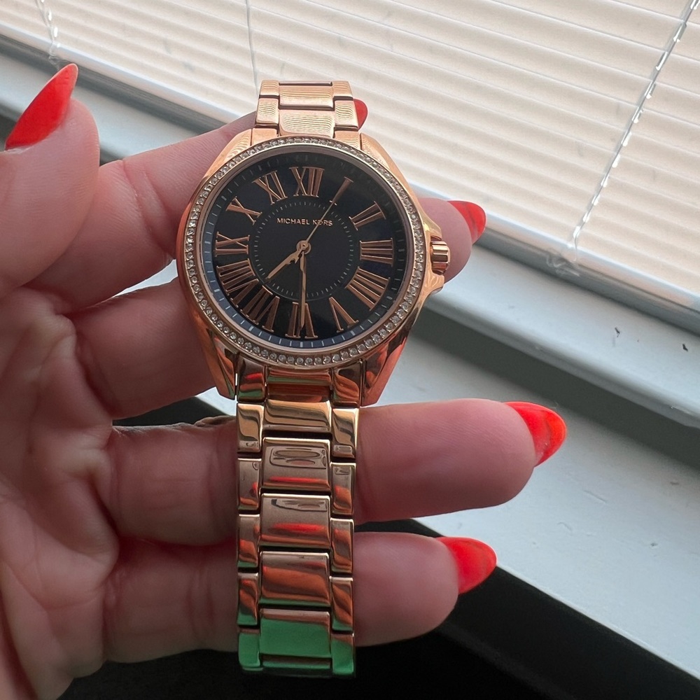 Michael kors rose gold watch with navy face